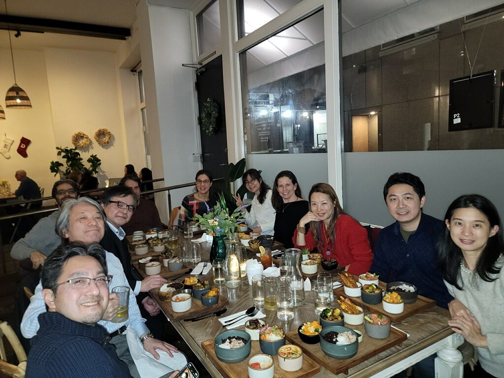Hang out with a group of #ISMRM AMPC members (friends) last night in a non-typical Thai food restaurant, although food is very delicious. Cannot wait to enjoy our ISMRM meeting in May 2024 and 2025.