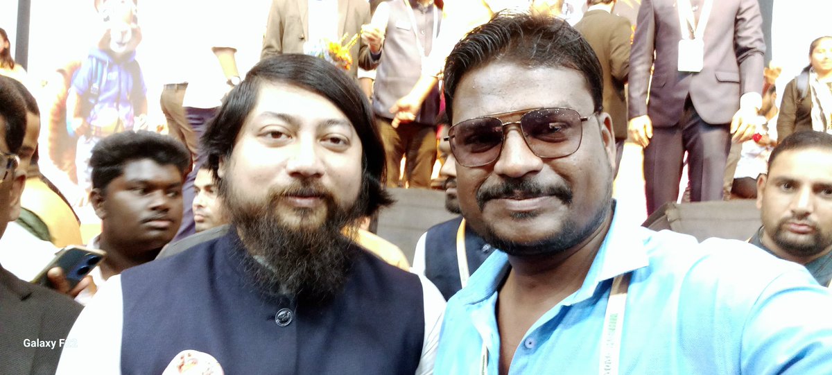 Devendr934000's tweet photo. केंद्रीय राज्यमंत्री खेल एवं युवा मामले  आदरणीय @NisithPramanik जी को जन्मदिवस की मङ्गलमयी शुभकामनाएं 🌺🌺🌺🌺🌺 https://t.co/UfvJ8SP4AN