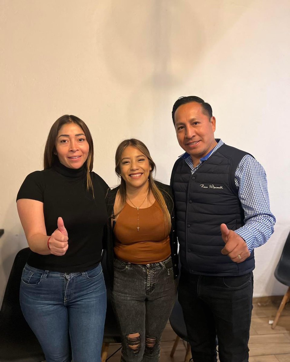 PacoMixcoatl's tweet photo. ¡Bienvenida Karina Cuautle Cortes! 

Llegar juntos es el principio. Mantenerse juntos, es el progreso. Trabajar juntos es el éxito. 
La unidad se hace con la militancia. Gracias por confiar en los proyectos, y en el trabajo de este equipo. https://t.co/RTdfVMDGdR