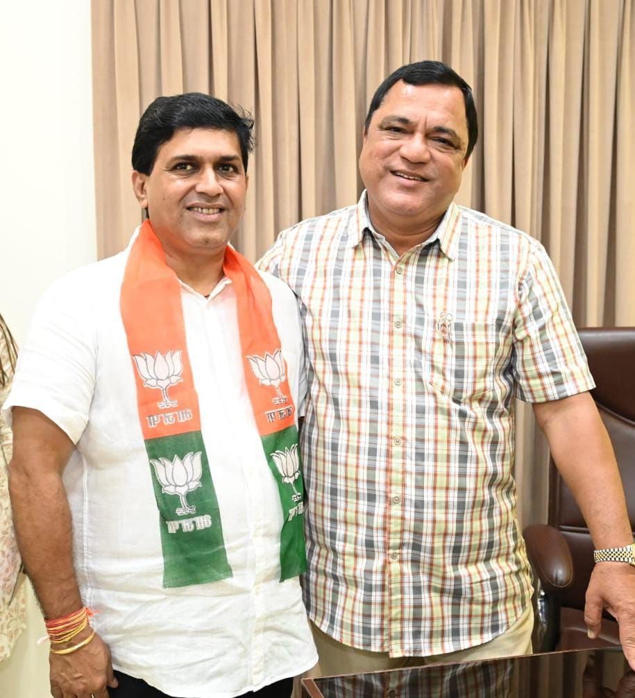 MauvinGodinho's tweet photo. Extending warm birthday greetings to the Hon'ble #MLA of #Vasco Constituency and #SGPDA Chairman, Shri @dajisalkar.
May God bless him with Good Health and Prosperity.
#Birthday #KrishnaDajiSalkar #DajiSalkar #MauvinGodinho #Goa #India https://t.co/QdK2XMrhBa