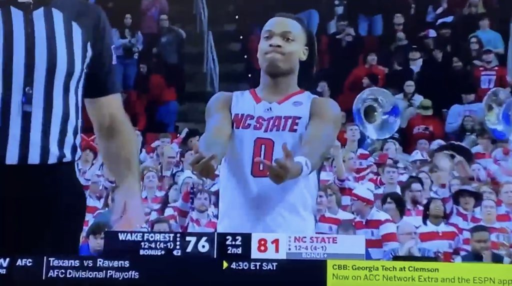 BarstoolPack's tweet image. DOUBLE DIGIT 2ND HALF COMEBACK WITH NO THREES MADE, KEATTS EJECTED, PLAYERS EJECTED, REFS SUCKING, AND BURNS HOLDING A TRASH CAN