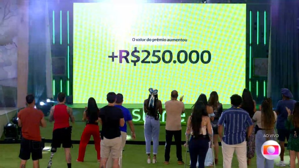 luscas's tweet photo. pensei que ia somar com 1 milhão e meio começou do zero 

em pânico https://t.co/hr1pyB0rRn