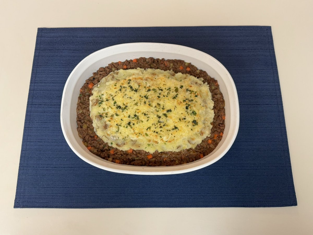 davelohmann's tweet photo. By pure synchronicity of the universe, shepherds pie just happened to be in my HelloFresh rotation! #fargo #seriesfinale https://t.co/6GUpYoFn37
