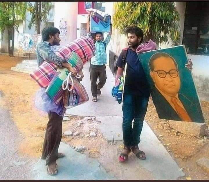 भारत में स्थापित जातिवाद एवं सामंतवाद के विरुद्ध आवाज बुलंद करने वाले क्रांतिकारी साथी #रोहित_वेमुला के शहादत दिवस पर उन्हें विनम्र श्रद्धांजलि एवं कोटि कोटि नमन।💐
रोहित आज भी हमारे दिलों में जिंदा हों
#RohitVemula