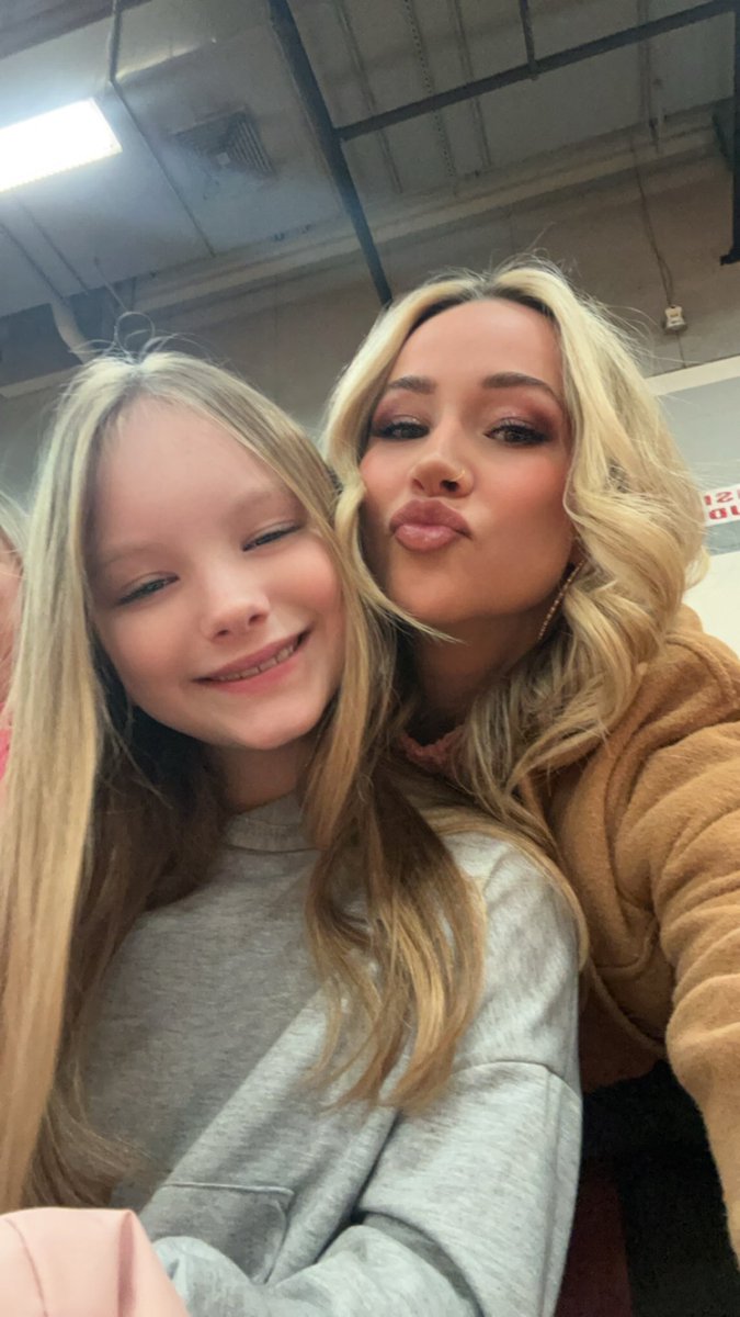 Nikki Minich tweet media