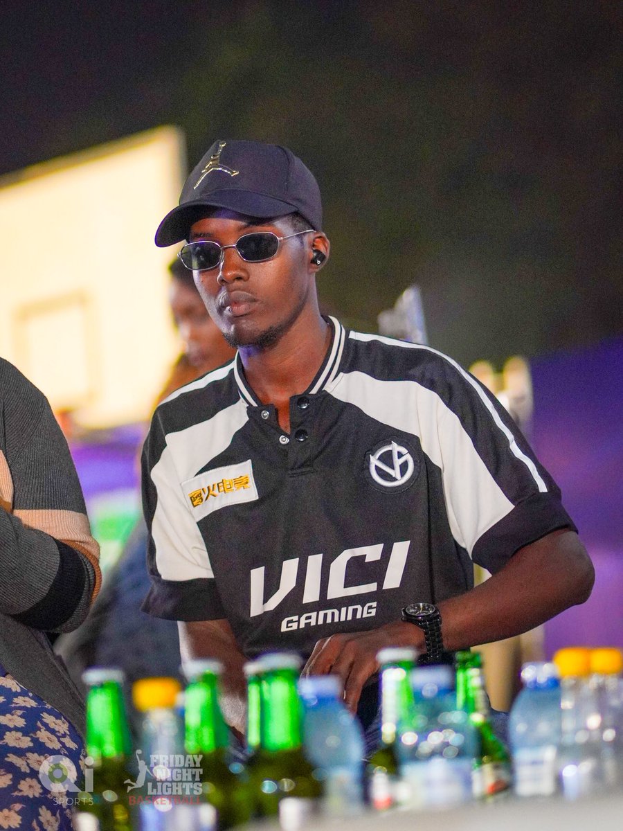 fnlbball's tweet image. Still in the Friday 🏀Night 🚨Lights 🔥Grand Finale🔥
Fans 🫡having a Goooooood Time😎
#fnlbasketball9
#weballing