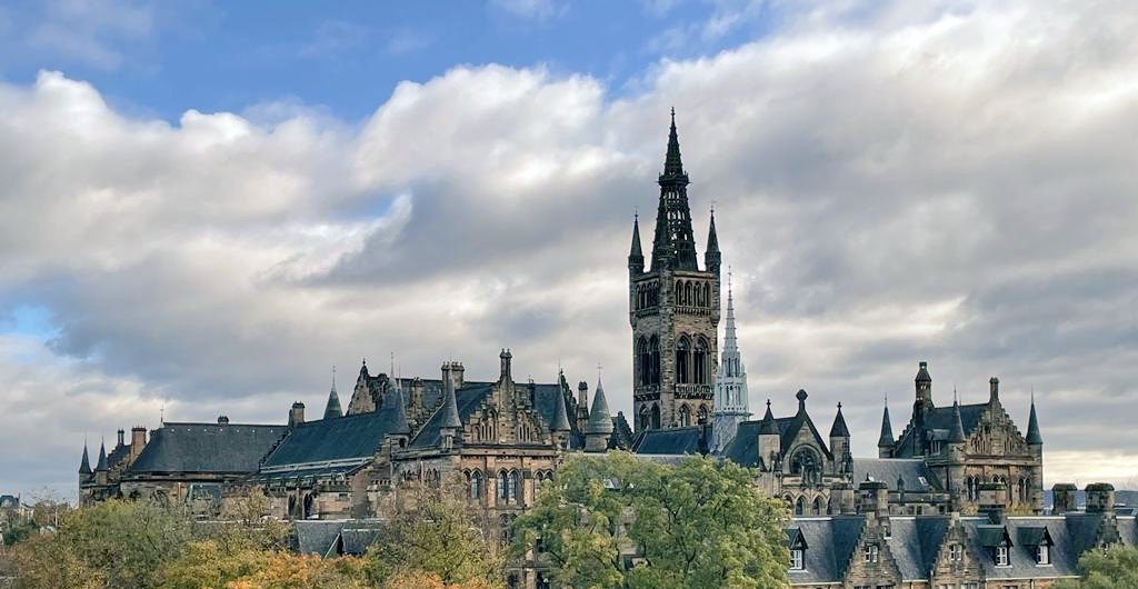 Glasgow research is just fantastic! We recruited our 50th IBD patient in our musicstudy.uk  + 150 patients in <a href="/DampsGi/">@GI-DAMPs</a>, +10 in marvelstudy.uk &amp; opened our MiniMUSIC study for children with #IBD. 🙏 to team <a href="/j0nnymac1/">Jonathan Macdonald</a> <a href="/jpseenan/">John Paul Seenan</a> <a href="/KGerasimidis/">Kostas Gerasimidis</a> <a href="/GlasgowCRF/">GlasgowCRF</a>