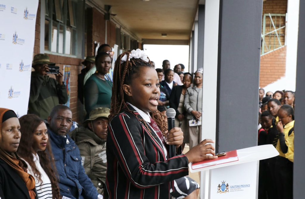 gpgSocDev's tweet photo. MEC @MbaliHlopheSA will also ensure that appropriate resources and learning materials are in place at the schools so that effective learning can take place.

#GPBack2School2024 #GrowingGautengTogether https://t.co/u8XF4L2tA6