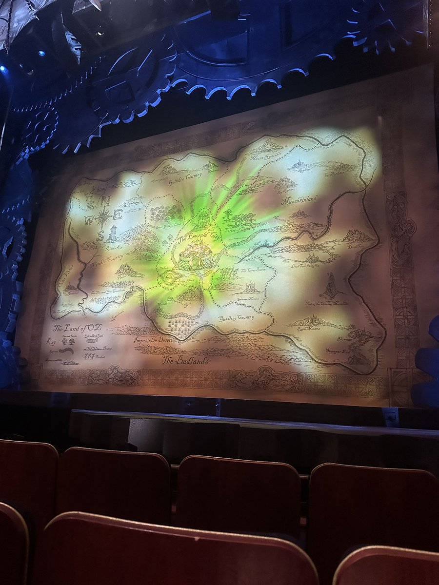 PoulosEleni's tweet photo. 3.12.23 🩷💚🫧🧹 https://t.co/6iEdbIY7Jy