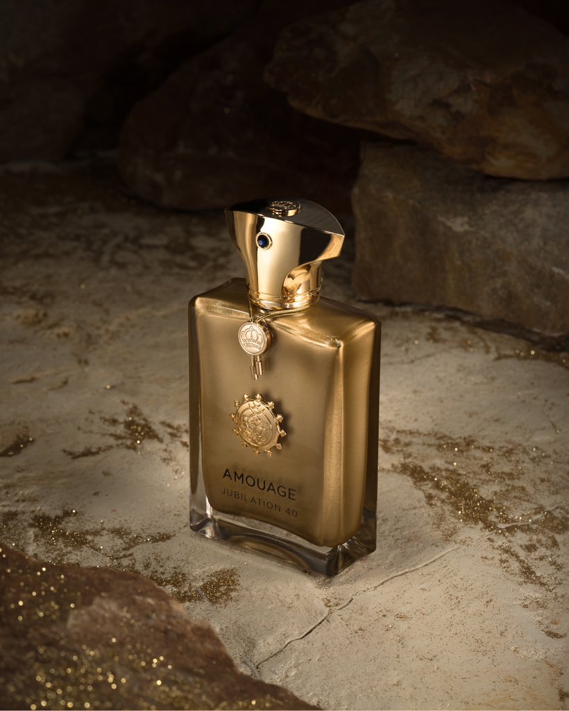kh3lij_Arabi's tweet photo. بينها #خليجية..أفضل شركات العطور في العالم: 

1. 🇴🇲 عطورات أمواج 
2. 🇫🇷 عطورات شانيل
3. 🇫🇷 عطورات كريستيان ديور
4. 🇫🇷 عطورات Cartier.
5. 🇮🇹 عطورات دولتشي غابانا
6. 🇮🇹 عطورات جورجيو أرماني
7. 🇫🇷 عطورات جيفنشي
8. 🇫🇷 عطورات لانكوم
9. 🇮🇹 عطورات برادا
10. 🇮🇹 عطورات غوتشي

المصدر: Customer reviews across the most popular points of sale
