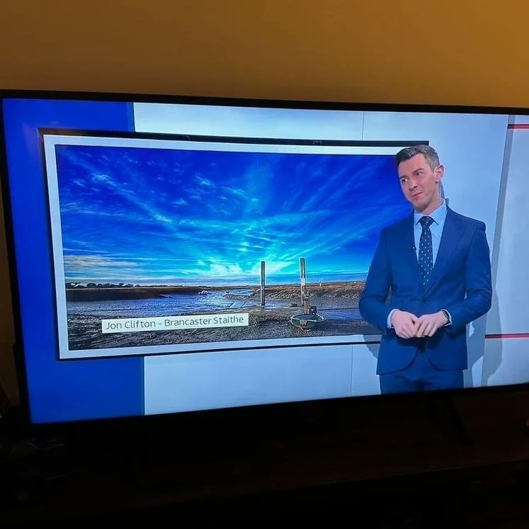Two photos from Sunday's group tuition walk in Brancaster found their way onto ITV this week. Laura's shot on Monday and one of mine yesterday... I think we can count that as a win 🙂 taking a good photo is only the start. Big thanks to @ChrisPage90 @itvanglia