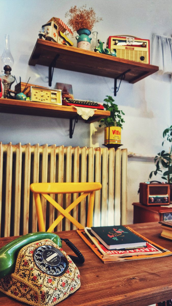 Günaydın Retro Boutique

instagram.com/retroboutiqueee

#retro #retrobutik #nostalji #butik #alışveriş #vintage