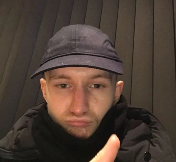 Police warn public 'do not approach' Carlisle man wanted over attempted murder

lancs.live/news/cumbria-n…