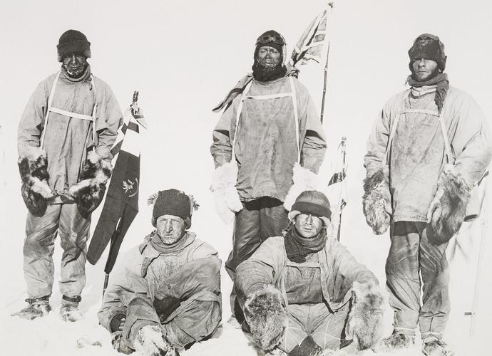 #OTD 17 January 1912 this picture of Scott's Polar Party was taken. The party included Henry Robertson 'Birdie' Bowers from Pathfield Rd and Eddie Wilson (St George's) in the ill-fated Terra Nova Expedition Royal Collection Trust RCIN 2580039 #StreathamHistory #Polarexplorer