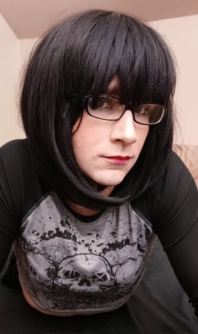 It's been a while, Twitter. What's good? https://t.co/vjHbSD694c