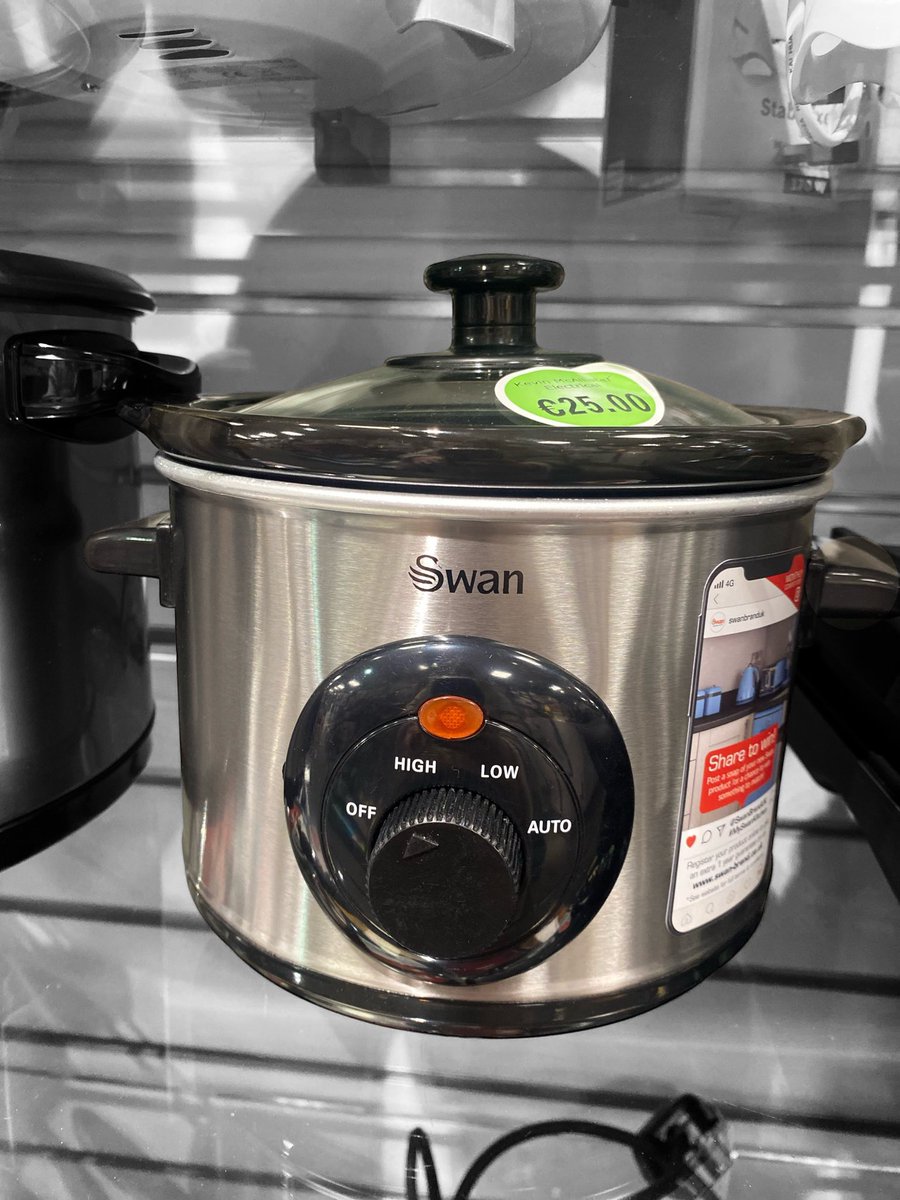 It maybe freezing outside but a hot dish from a slow cooker will definitely warm you up… just add your ingredients and turn it on and leave it to do its magic… 

We are open today from 9:30am to 5:30pm or shop online kevinmcallisterelectrical.ie 

#mcallisterelectrical #louthchat