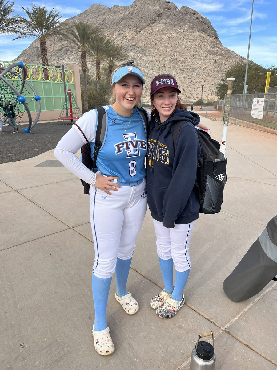 allysonwolf2024's tweet photo. Last of fall travel ball happened this weekend.🥎 Had my best series: 6 for 11 at the plate w .600 avg., 2 HR B2B, 2 DBLS and 6 RBIs. Fall ball .407 avg.  Best teammates, &amp; shoutout to my P/3B partner since 12u on her 1st HR WTG Tori M! Here are a few 3B defense highlights: https://t.co/zK3diTWJ1U