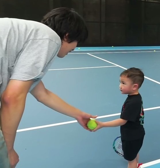 "i want to get married one day. actually, i really want to be a dad. i want to teach them what a father's love is" - haechan

🥺❤️