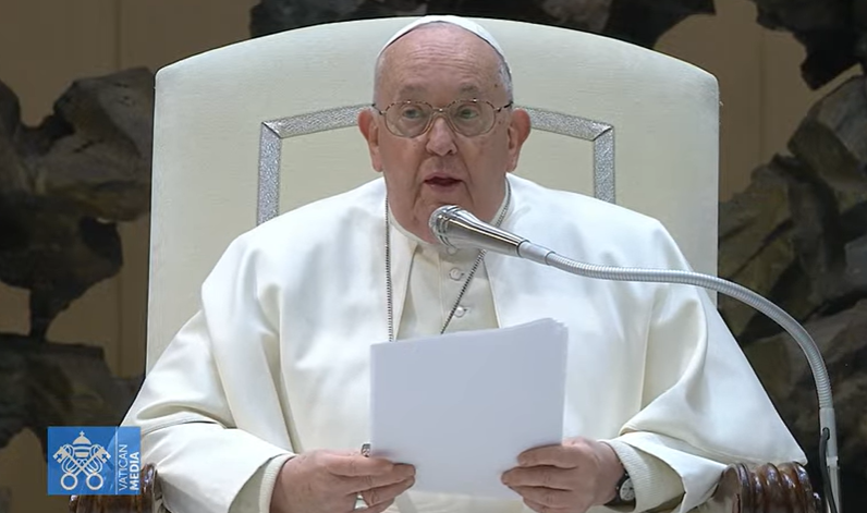 CatholicNewsSvc's tweet photo. PopeFrancis: Falling in love is one of the purest feelings. A person in love becomes generous, enjoys giving gifts, writes letters &amp; poems, stops thinking of himself to be completely focused on the other. And if you ask a person in love why he loves, he will not find an answer. https://t.co/TR5zEb7Qb9