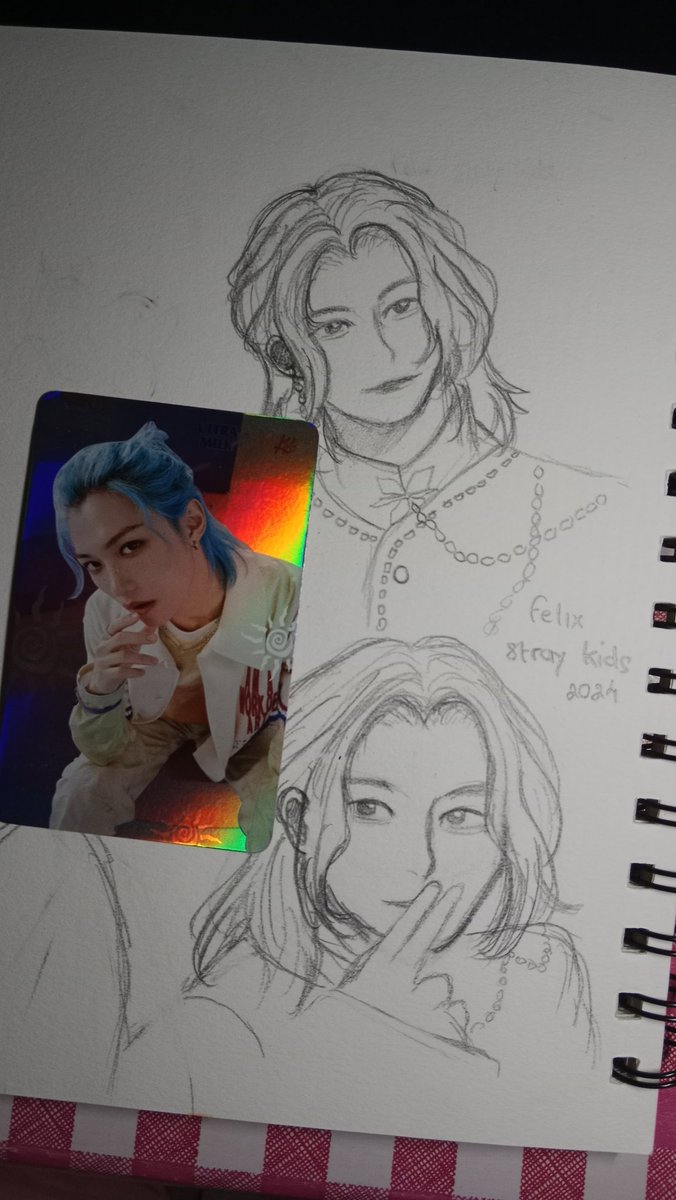 ttakko33's tweet photo. kemarin iseng gambar Felix, hari ini pas ngepull pc skz malah dapat Felix wkowkowko https://t.co/p8fGDHbftj