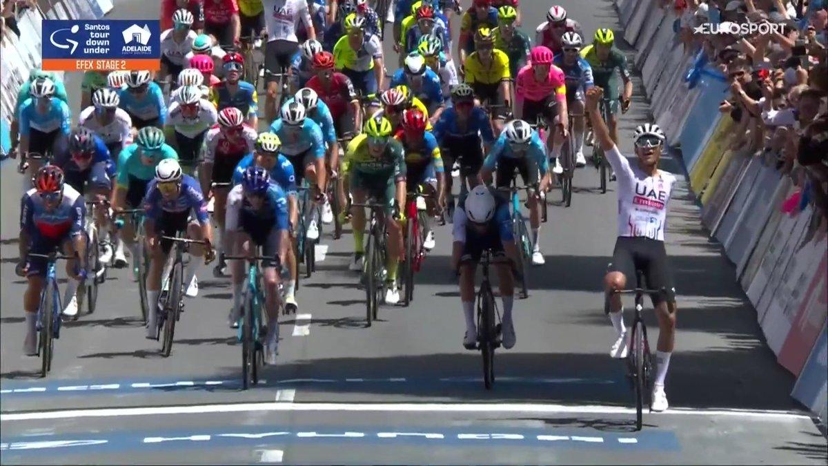 Wow ISAAC DEL TORO wins stage two of <a href="/tourdownunder/">Santos Tour Down Under 🚴🚴‍♀️</a> in mindblowing style, his first pro victory ! 🐂🇲🇽 The new superstar of pro cycling took a flyer in the last km and the peloton couldn't catch him. #TourDownUnder