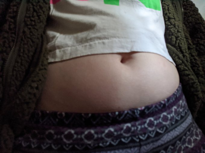 Button https://t.co/TZdb7dGxPk<a href="/tag/belly"class="tags"><span>#belly</span></a>