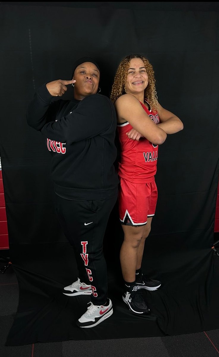 Hannah Mouton tweet media