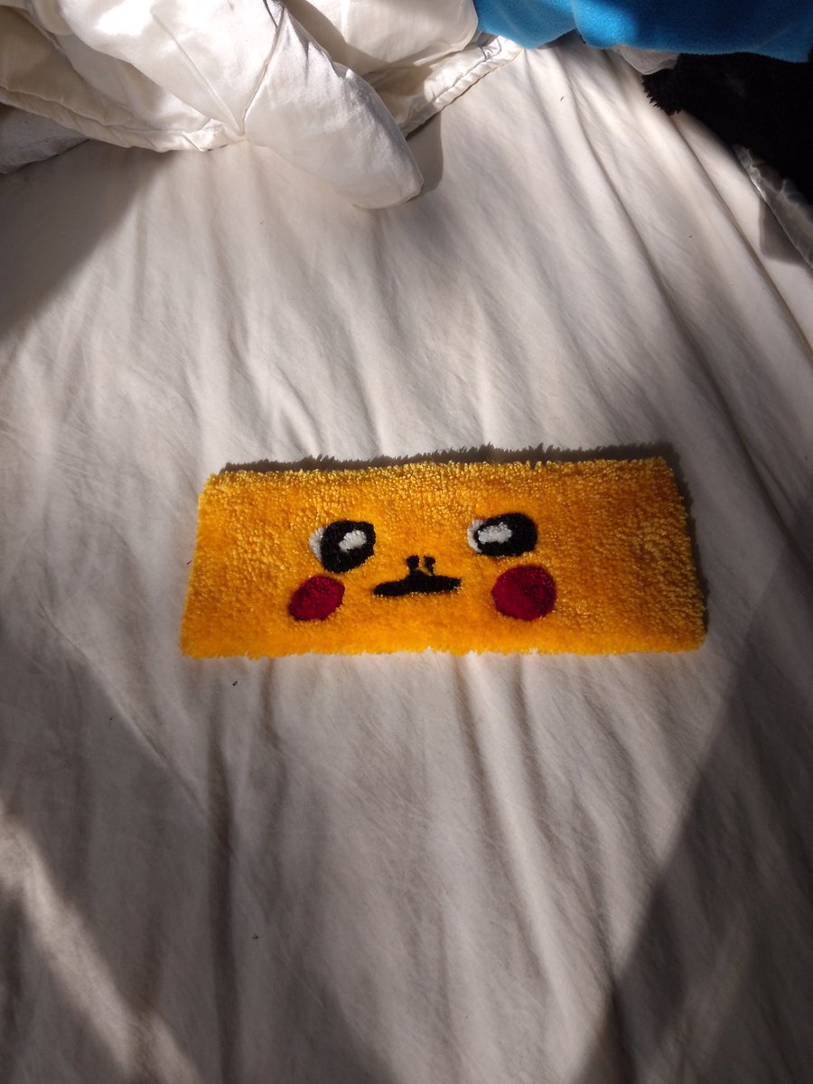 Pokemon Pikachu Wrist Rest Keyboard Rug ⚡
Illicitrugs.etsy.com