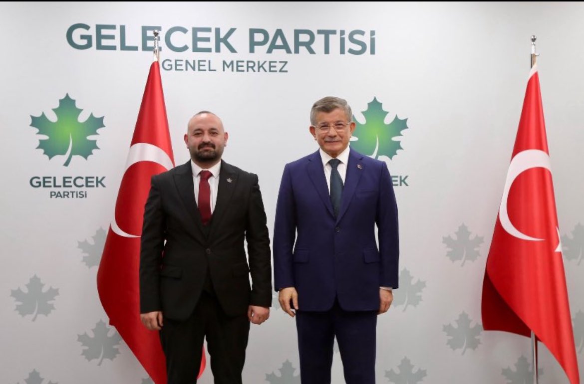 Genel Başkanımız Sayın Prof. Dr.<a href="/Ahmet_Davutoglu/">Ahmet Davutoğlu</a> ’nun oluru ve tensipleriyle Avcılar Belediye Başkan Adayı olarak Atanan <a href="/ugurcam_/">Uğur Çam</a>  beyi tebrik ediyorum. 
<a href="/mehmetkugutr/">Mehmet Kuğu</a> <a href="/isamesihsahin/">İsa Mesih Şahin</a> <a href="/dogandemir41/">Doğan Demir</a> <a href="/SelimTemurci/">Dr. Selim Temurci</a> <a href="/selcukozdag/">Selçuk ÖZDAĞ</a>