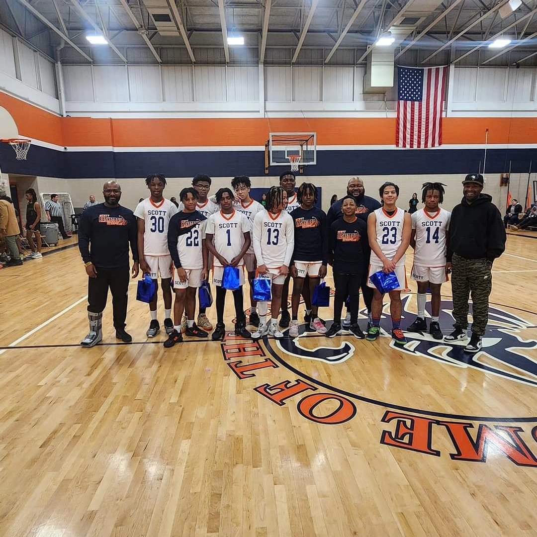 ScorpionsSms's tweet photo. The Boys Basketball Season Finale vs Eggers was LIT!! The 7th grade team ran away with the W 50-27. Congratulations to Coach Britt, Coach Jones, Coach Smith and all the 7th grade basketball players on an awesome season.
#ScottScorpionsBasketball
#GoScorpions  #schk12 https://t.co/f3sgma9xFI
