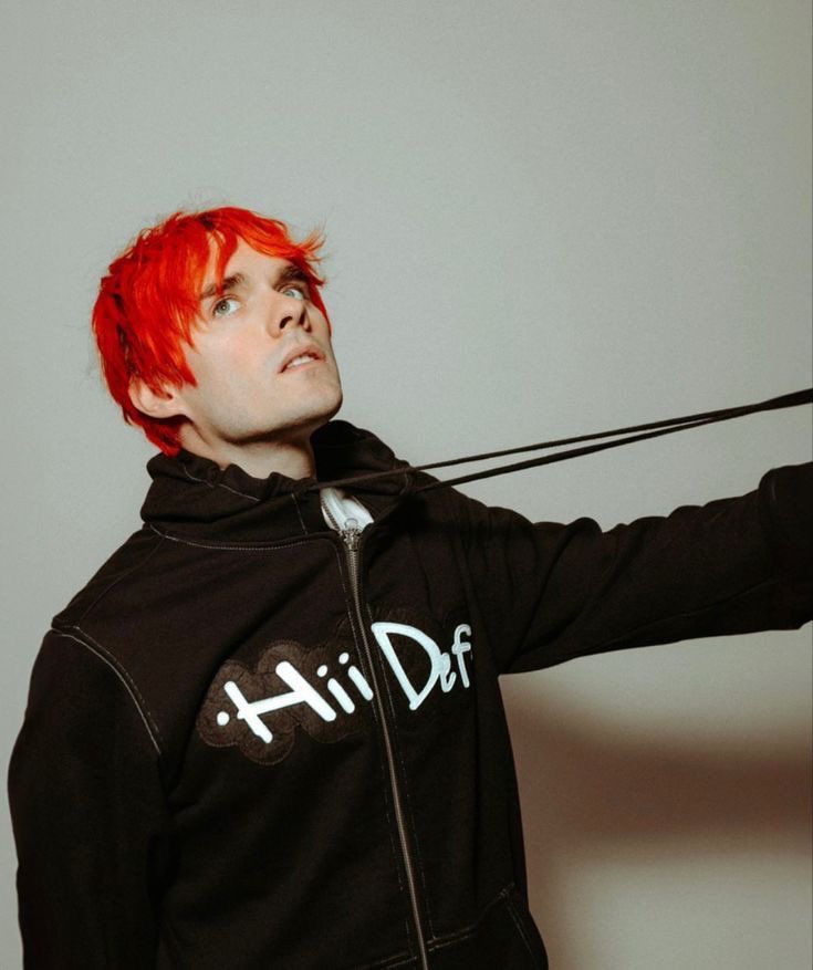 thinkerawsten's tweet photo. AWSTEN DAY!!! HAPPY BIRTHDAY AWSTEN!!!!! ❤️🎂 https://t.co/yHceUiL9UW