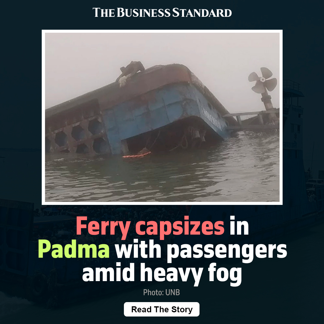 tbsnewsbd's tweet photo. On information, divers from the local fire service rushed to the spot and managed to rescue six people by 8:30am
Read more: https://t.co/HOK4Qk1Q8D
#ferrycapsize #Manikganj #padmariver #paturiaghat #TBSNews https://t.co/pd5n0aNzeI