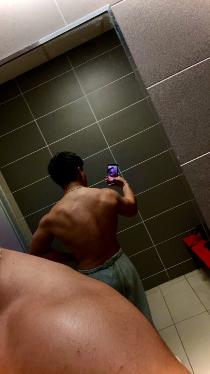 jayyysilva_'s tweet photo. a few flix. https://t.co/sBBYulosR4