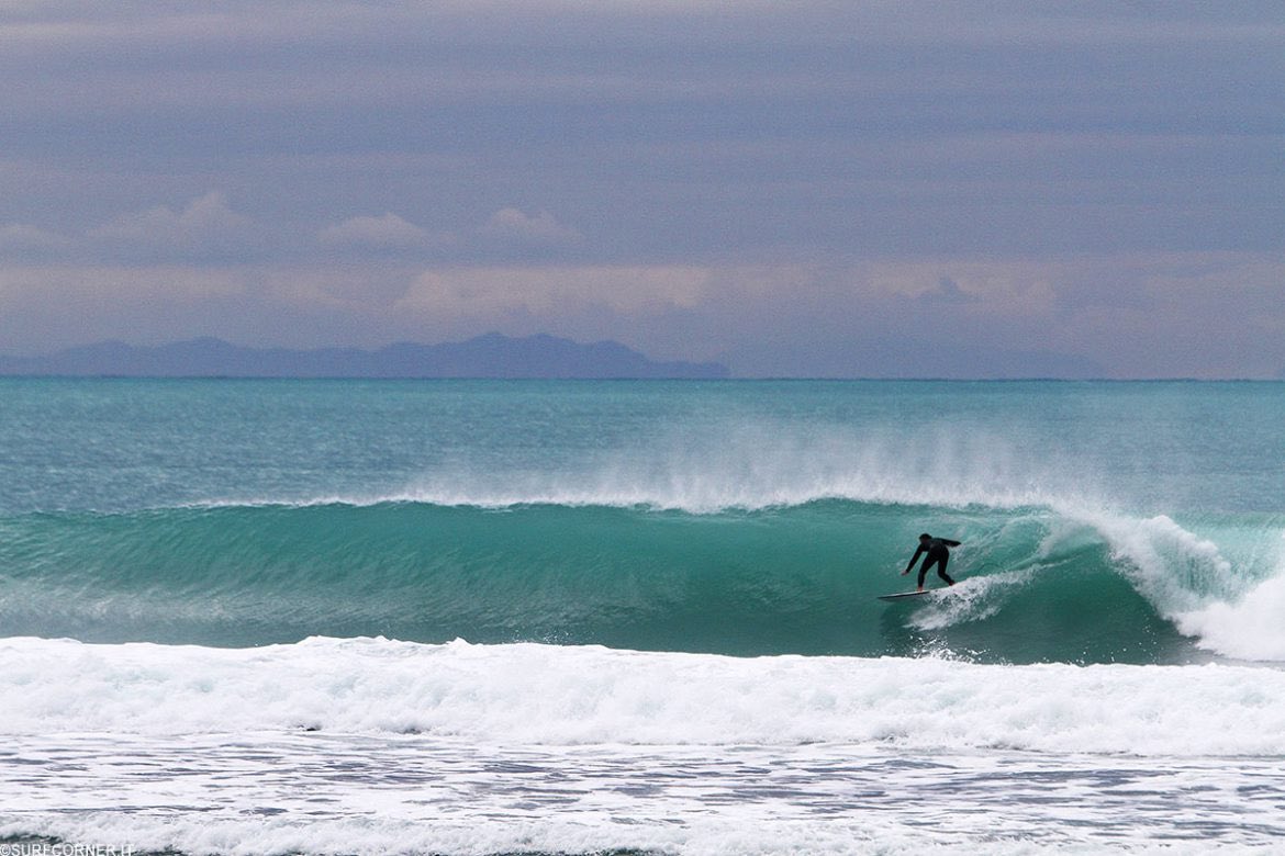 West coast with the most @Surfcorner delivering the goods #getoutthere #wintersurf #italiasessions #italiansurf #surfer #medsurf #surf #surfing #surfingitaly #surfitaly #surf #wave #tuscany #surfphotography #italygram #surfer #photography #surfari #surfing #surftrip #italysurfs