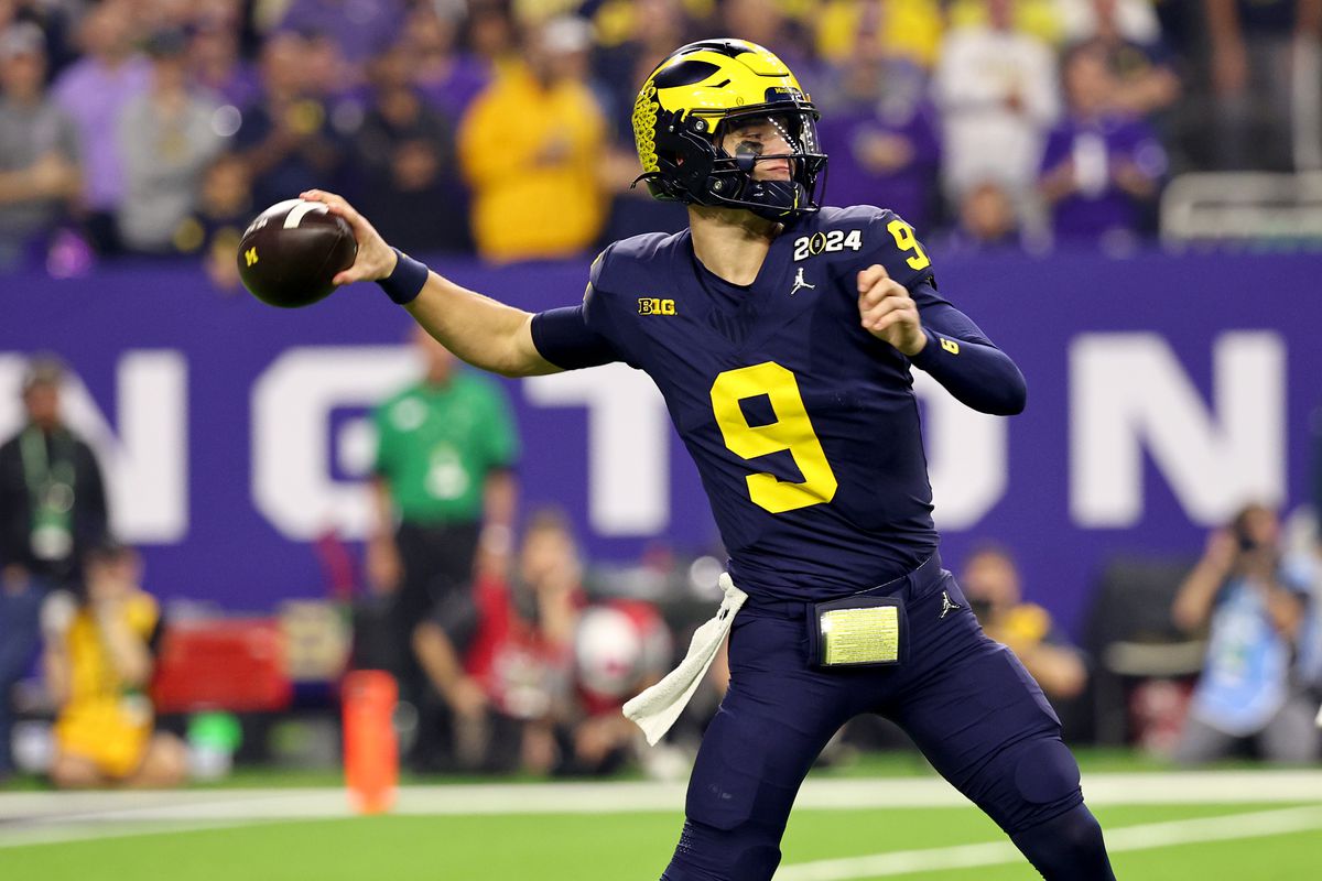 ProStatsIQ's tweet image. REPORT: Both the #Raiders and #Giants recently "had positive discussions" with #Michigan QB JJ McCarthy, according to @DarkoStateNews.

"Both expressed interest in him and said he carries a 1st round grade."