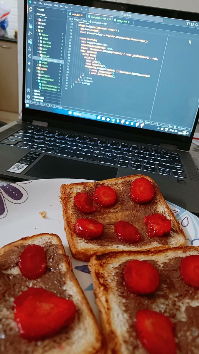 coder_flash's tweet image. Eat.Code.Repeat💙❤️