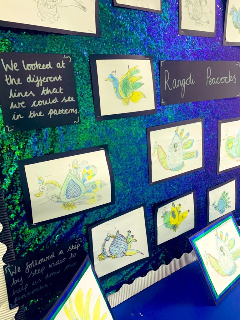 LisieDavies's tweet image. How amazing is this line and pencil focused artwork in our Year 2 class! Beautiful 💙💚 
#primaryart #year2 #keystage1 #edutwitter