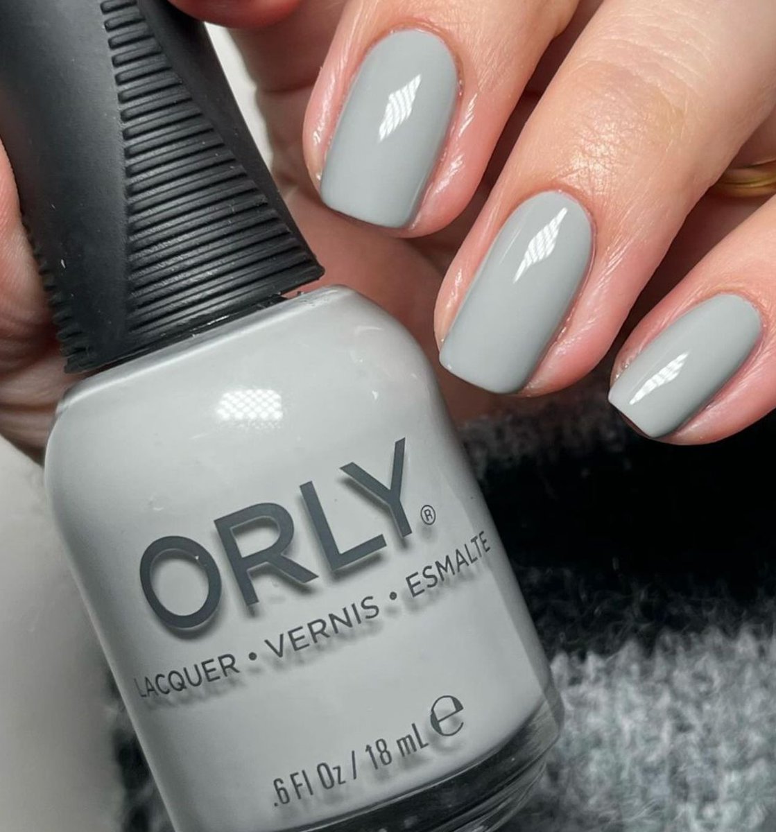 npdirect's tweet photo. 🤍 31% OFF RRP 🤍

A light grey from the Surrealist collection by ORLY, shade "Dreamers Awake" 😍 

Nails by the talented @dorismarbeautyxo

Shop now on Nail Polish Direct with Free UK Delivery on all orders. Next Day Delivery on all orders 🤍 #npd #nailpolishdirect #npdirect https://t.co/epUe9FJN13
