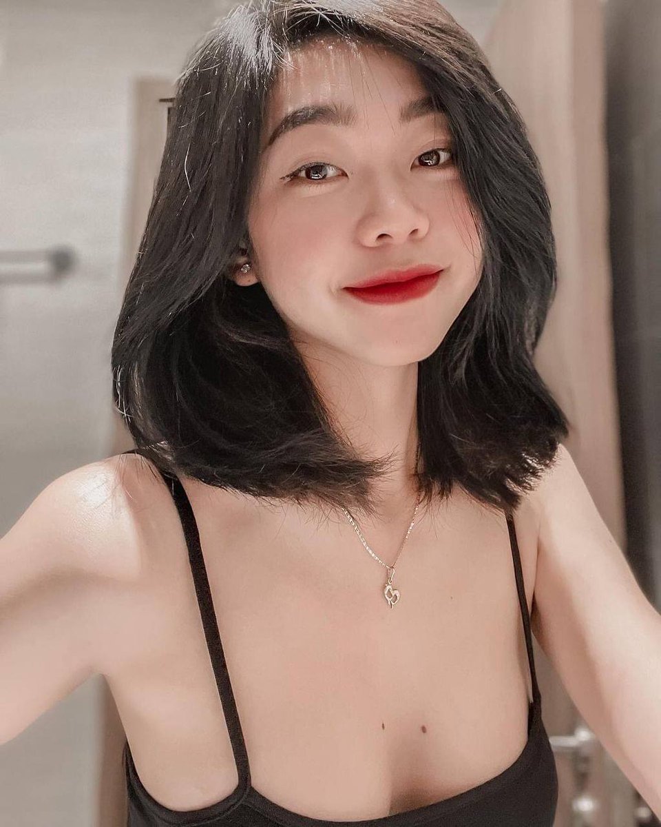 Nguyễn Bích Uyển My tweet media