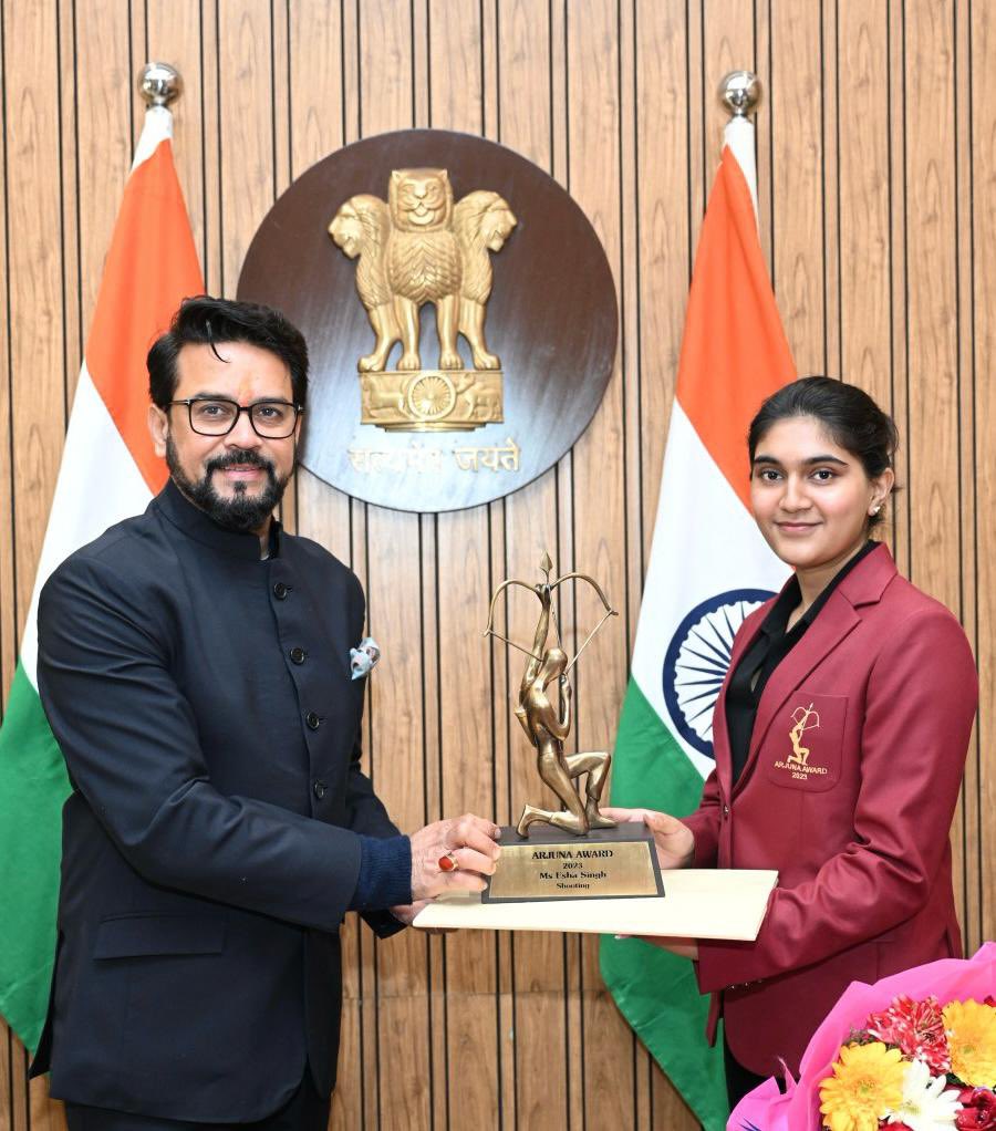 Hyderabad Star shooter, Arjuna Awardee <a href="/singhesha10/">Esha Singh</a> felicitated by honourable Minister of Youth Affairs and Sports of India Sri <a href="/ianuragthakur/">Anurag Thakur</a> on Wednesday morning at his office in New Delhi

<a href="/PMOIndia/">PMO India</a>  <a href="/TelanganaCMO/">Telangana CMO</a>