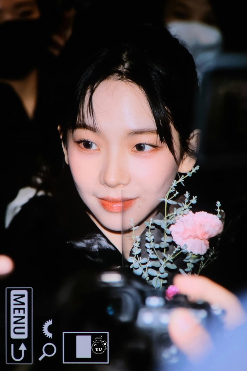 with_yu0411's tweet photo. 240117 🌹

#카리나 #Karina #에스파 #aespa #エスパ #カリナ https://t.co/xkBxAoisev