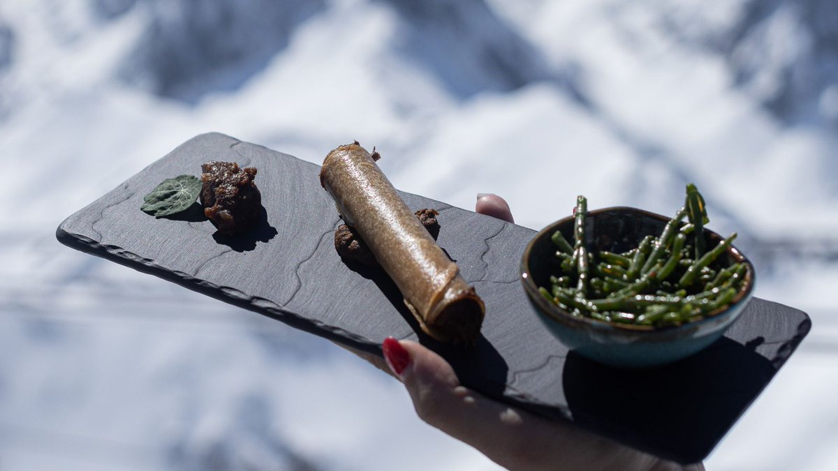 Un restaurant à 2 877m ça vous dit ? Retrouver en cette saison hivernale 2023-2024 une toute nouvelle carte ! Bon appétit 😉

#destination #tourisme <a href="/PicduMidi/">Pic du Midi</a> #pyrenees