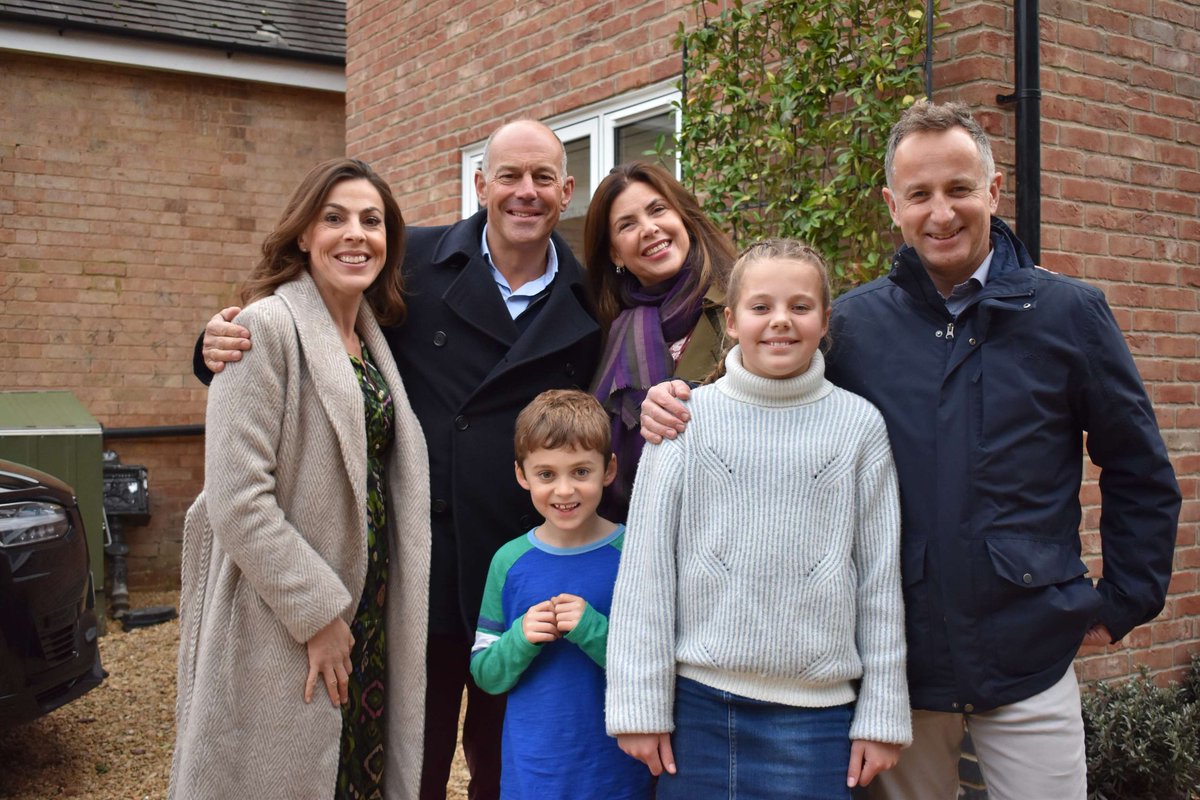 Love It or List It tweet media