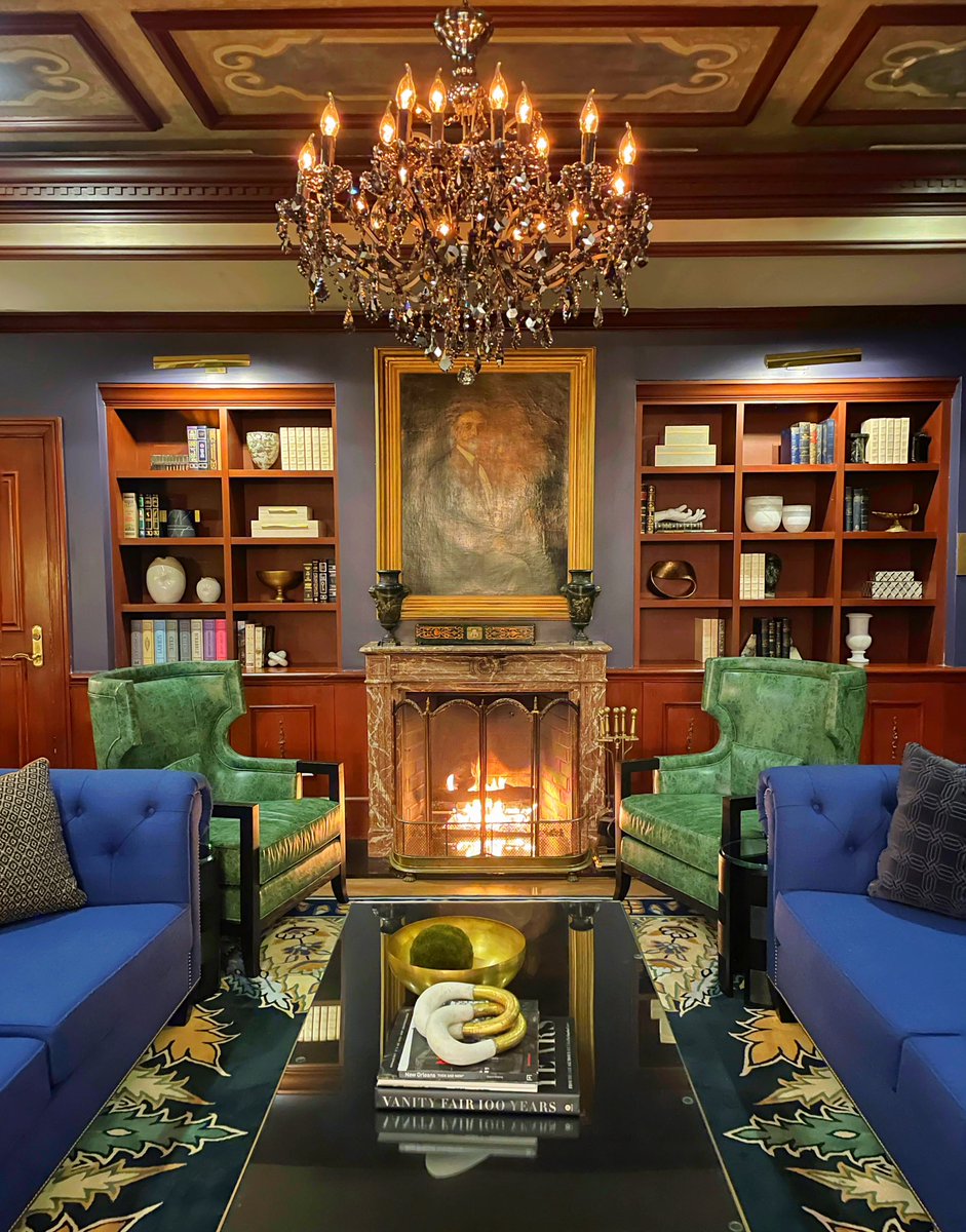 Cozy vibes at the @RitzCarlton New Orleans! ✨☕️📚

#NewOrleans #RCMemories