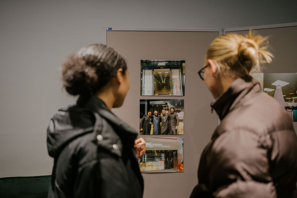 Photographer @WahidMaryam & poet @ShreenMahmood joined forces to capture the vibrant essence of Small Heath's community. Participants of all ages co-created, capturing photos and powerful narratives that spotlight the rich cultural heritage of Small Heath bit.ly/3Smzdzu