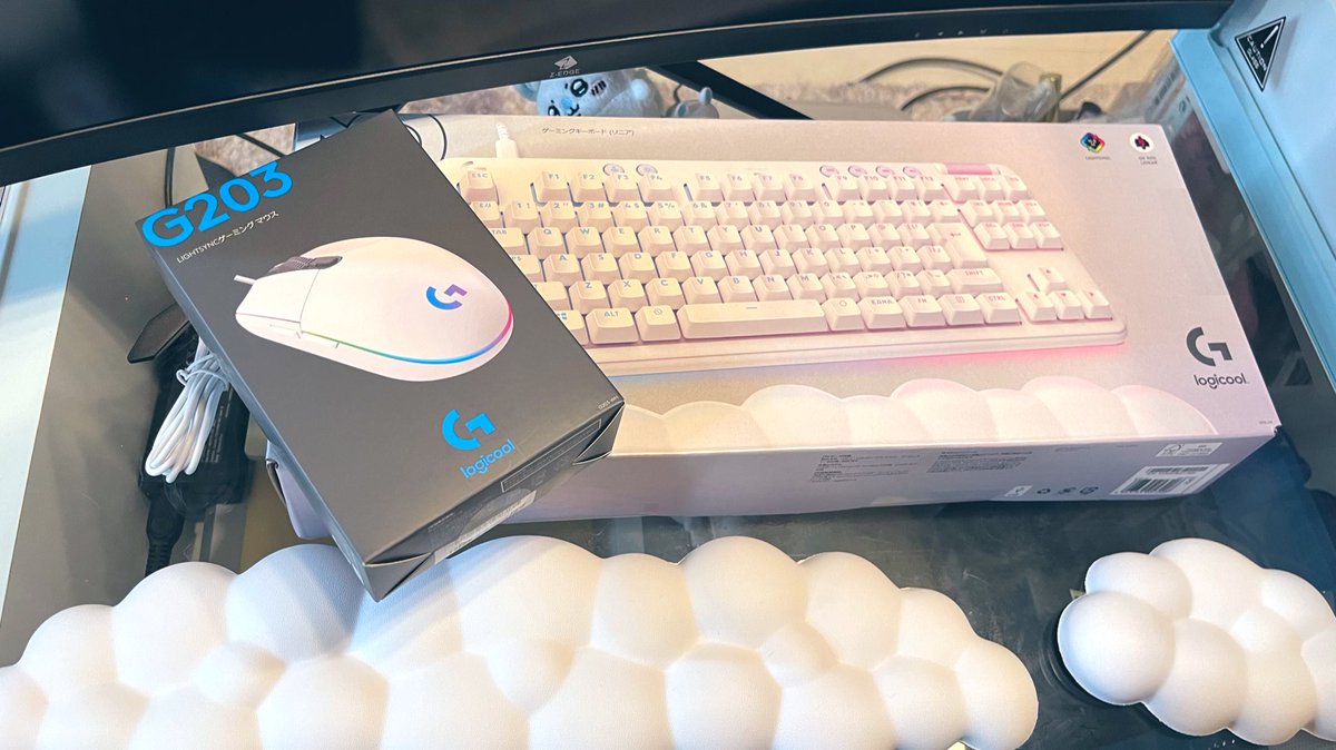 𝓂𝒶ℴ🦢 tweet media