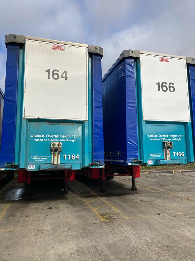 stephen_mcivor's tweet photo. Excellent batch of SDC high spec ,4.6m . 2017 and 2018 . Contact SMC trailers for details .. 
07725544441 https://t.co/f6rJIYZR4Z