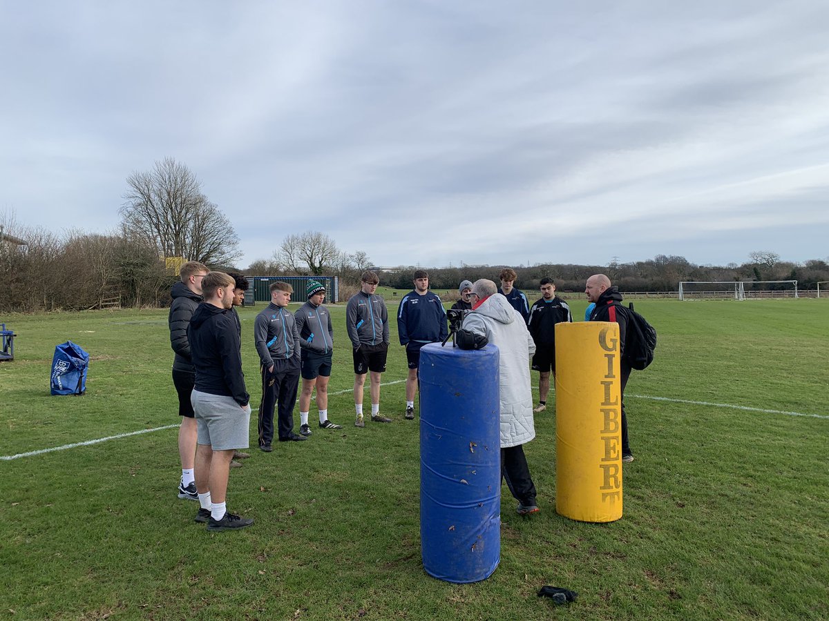 GrantRobWRUEdu's tweet photo. Next stop for filming @BridgendCollege with @Breezey_boy @JonEvs72 @WRU_Community #TheWelshWay https://t.co/HYiFWehVJQ