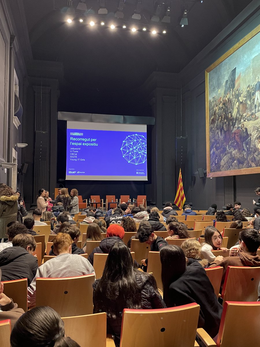 SIGTE_UdG's tweet photo. Avui hem participat al #CicleDonaTIC organitzat per @cambragirona @colabscatalunya @gencat @i2CAT per encoratjar als joves a introduir-se al sector tecnològic.
A través del projecte #edusat els alumnes han conegut el potencial que tenen les imatges de satèl·lit de @CopernicusEU https://t.co/2ChPZlhg03