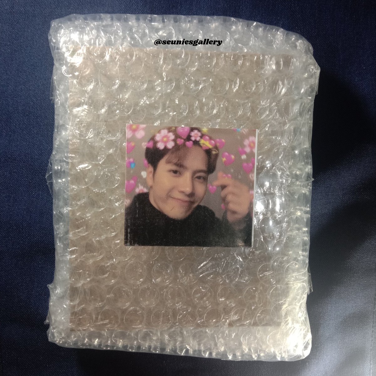 seuniesgallery's tweet photo. just finished packing my first order for this year 🤍

#seuniesgallery https://t.co/VnuwWOwAm6